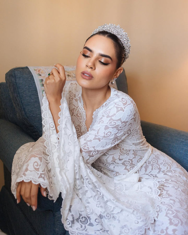 Ellee Real Bride Adorned in ISABELLA Swarovski Tiara