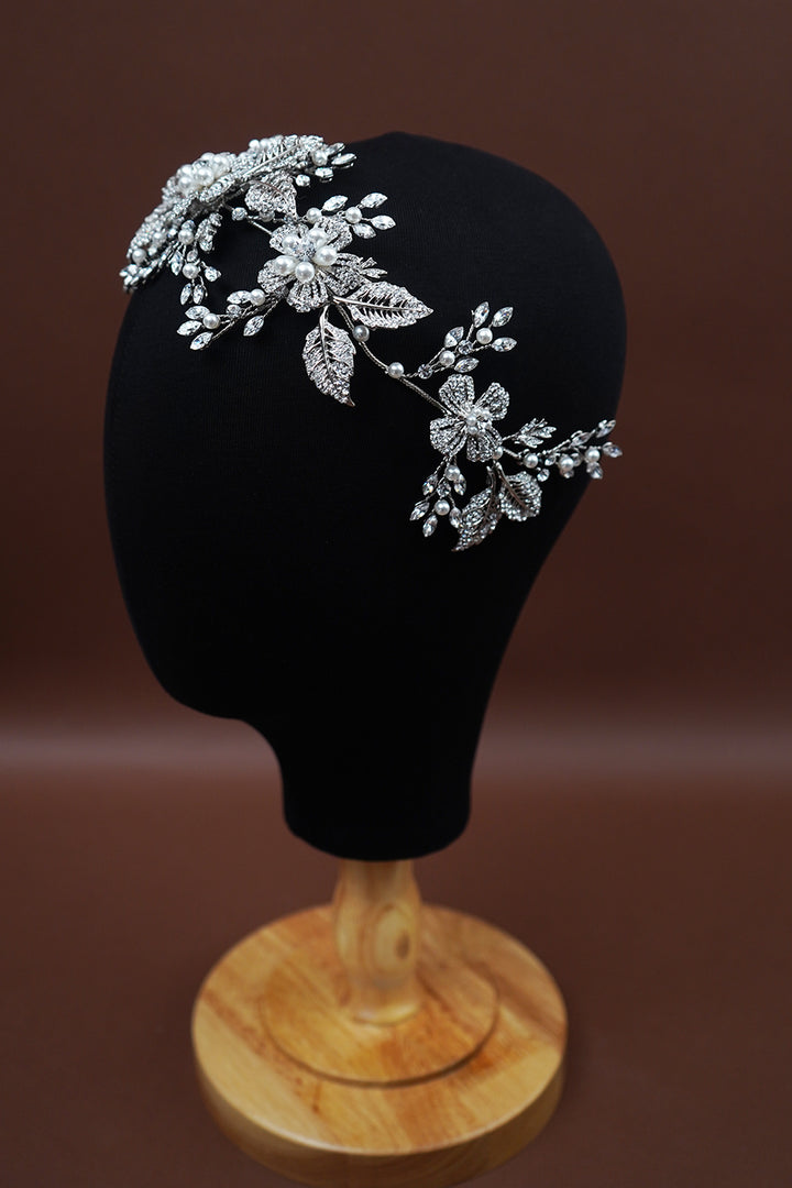LEINA-PEARLS Luxurious Swarovski Headpiece