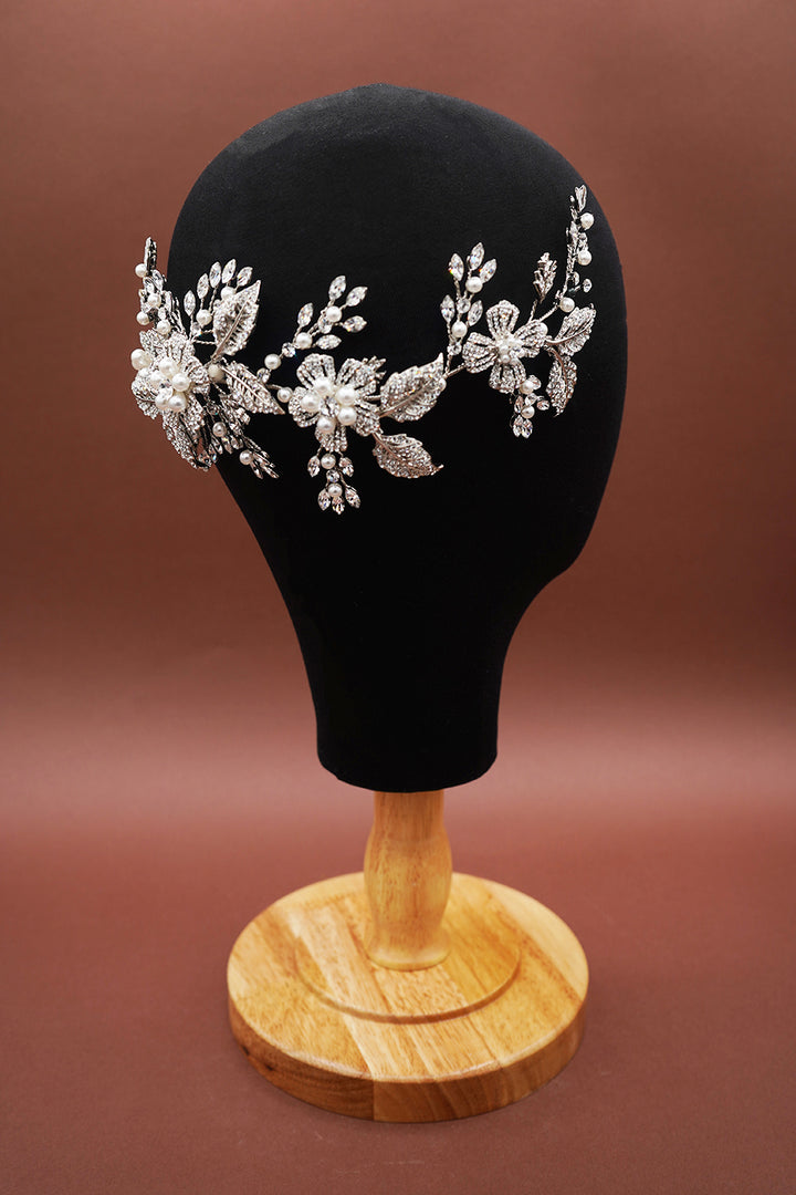 LEINA-PEARLS Luxurious Swarovski Headpiece