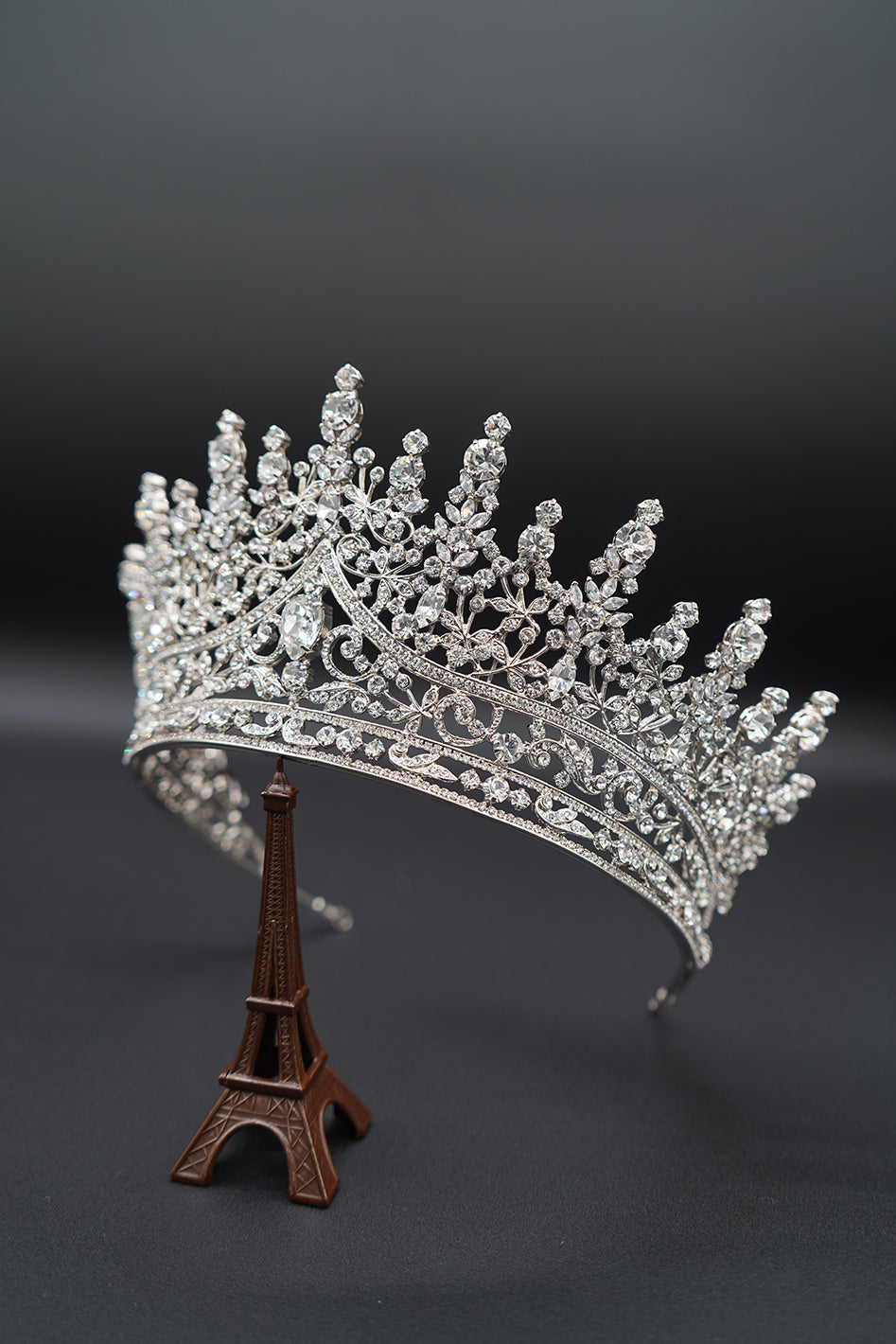 Giovanna silver side Swarovski crown