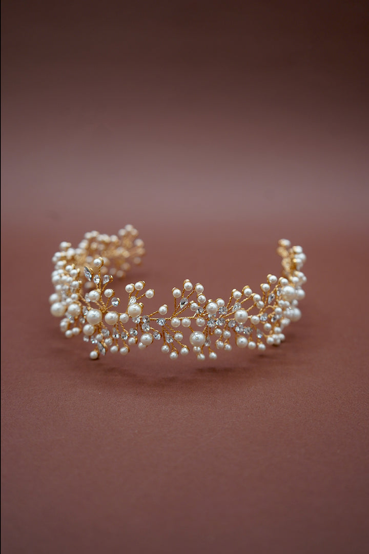 Ellee Bride Adorned with MARIT-PEARLS Swarovski Headpiece