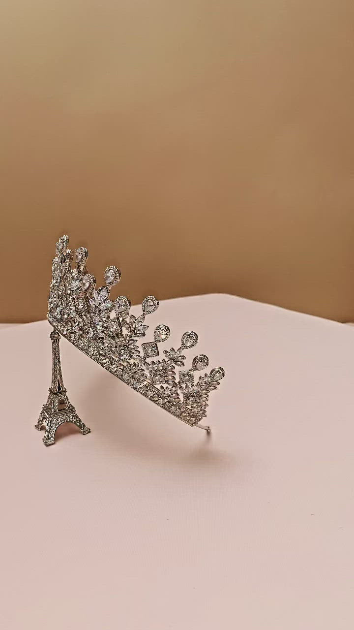 LUCIENNE Simulated Diamond Crown