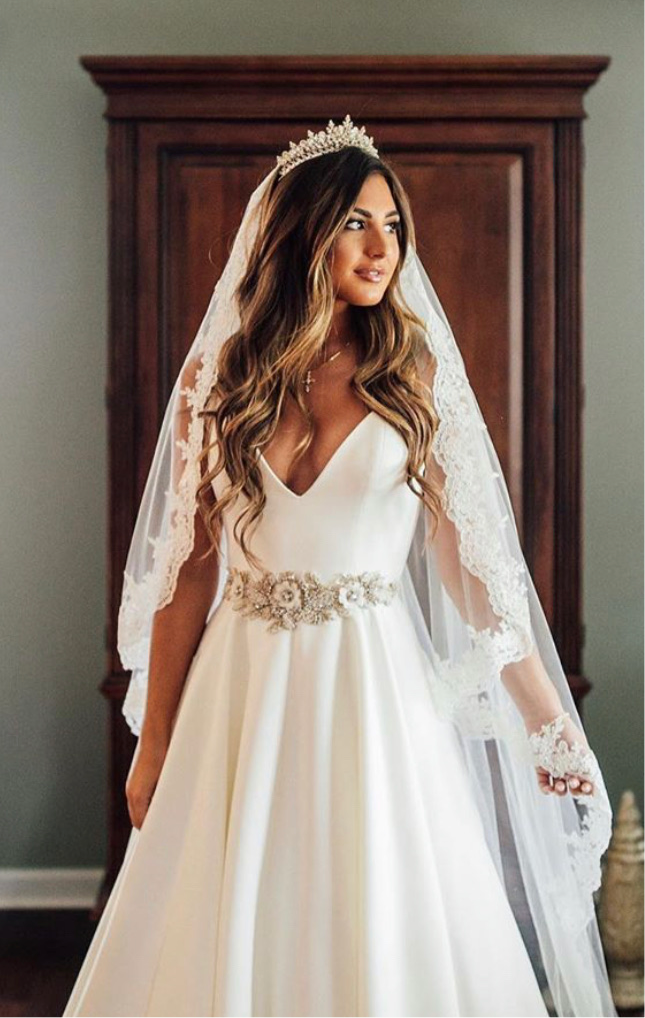 GEMNA Swarovski Luxurious Wedding 3-D Tiara