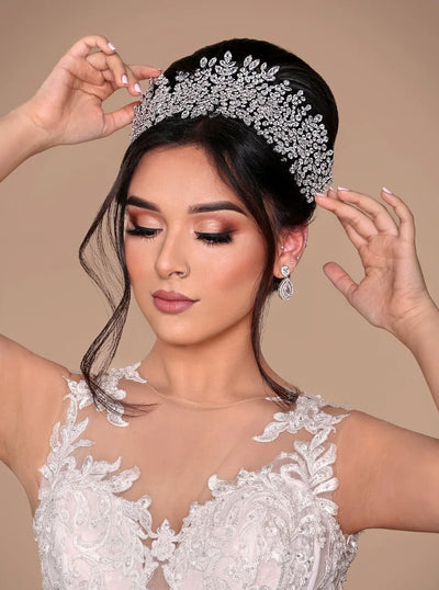 7 Popular Bridal Headpieces That Complement Each Bridal Look
