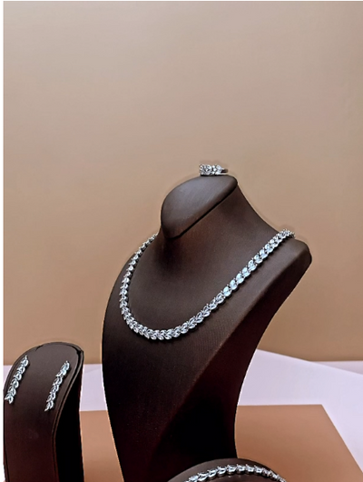 The Symbolism Behind Bridal Jewelry: Adding Meaning to Your Wedding Ensemble