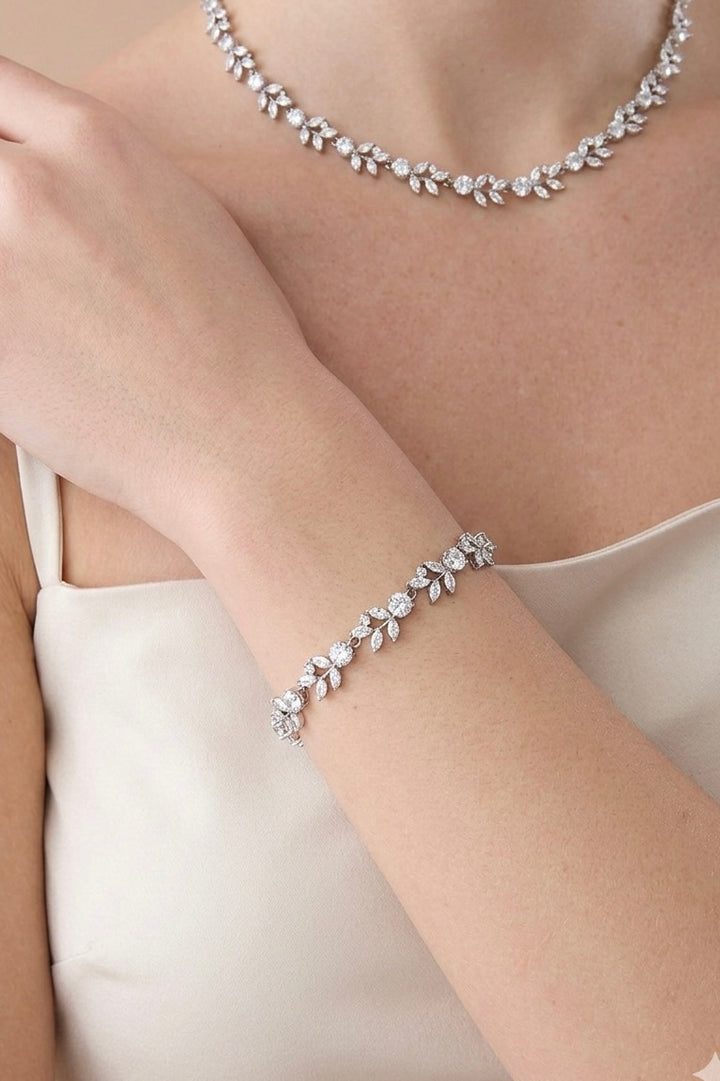 ANGEL LUXE Simulated Diamond Bracelet