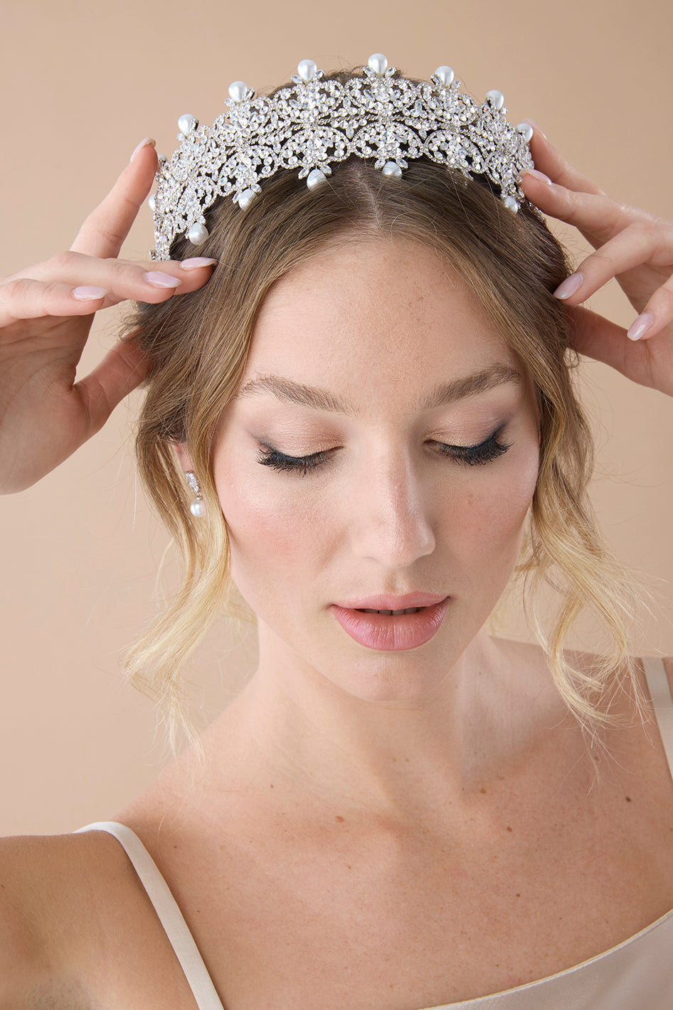 SAVANAH-Pearls Swarovski Headband (Extra Pearls) - Sample Sale