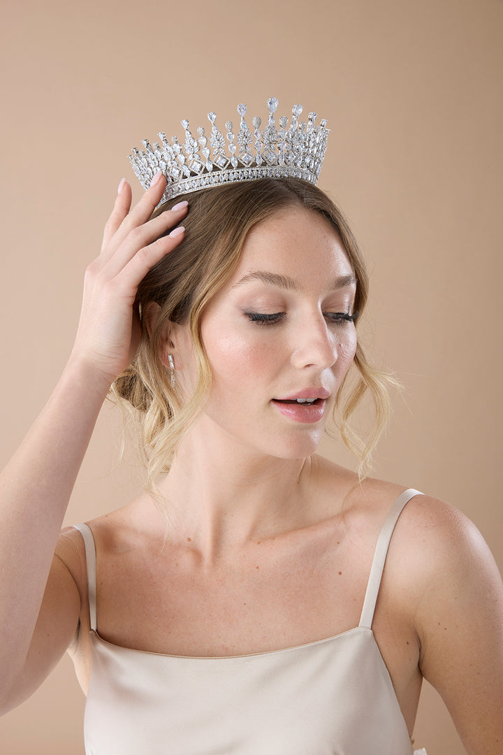 CATHERINE Simulated Diamond Crown