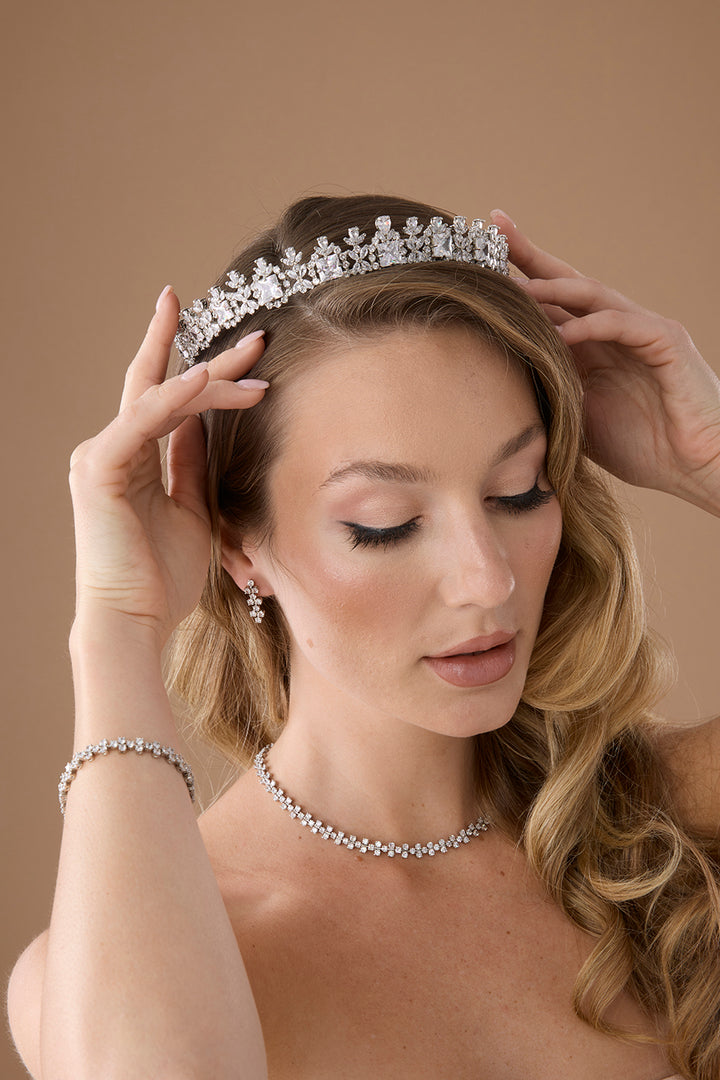 FAYE Simulated Diamond Occasion Tiara