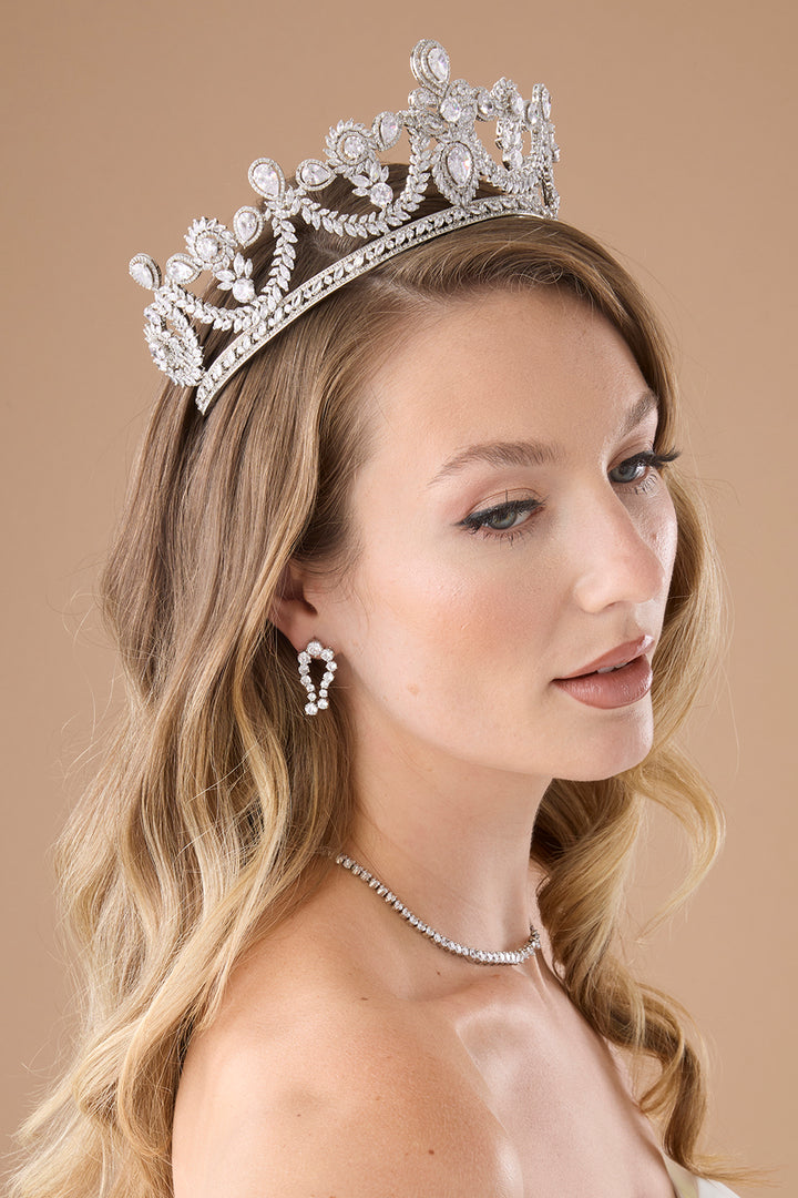 ROYAL ZORAIDA Simulated Diamond Crown