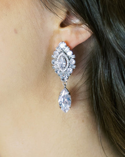 TIFFANI Gorgeous Swarovski Earrings