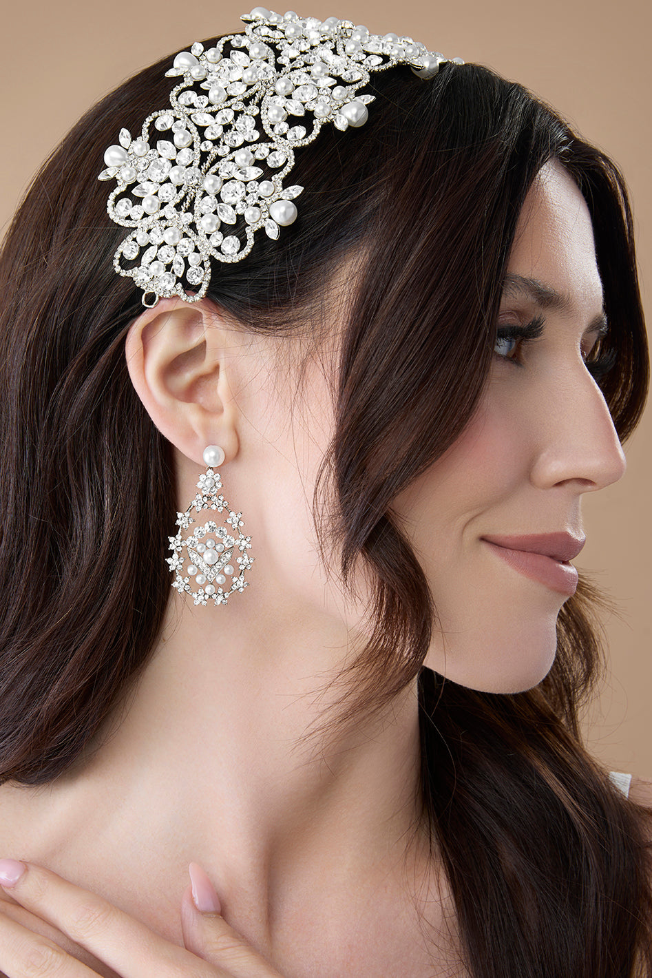 CLAIRE-Pearls Swarovski Drop Earrings