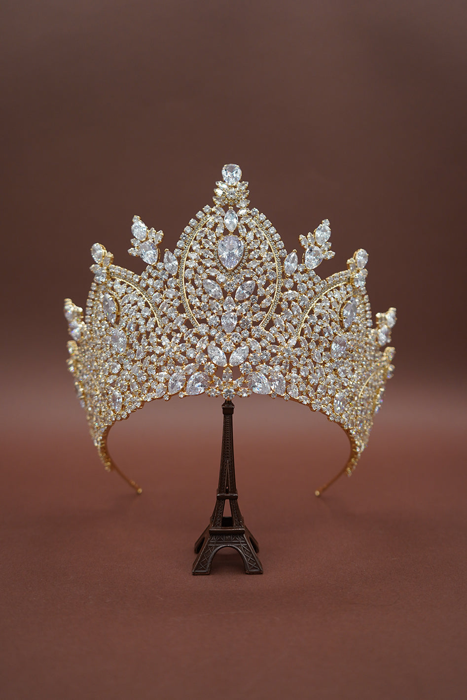 Ellee Real Bride Adorned with BILQUIS MAJESTIC Swarovski Wedding Crown