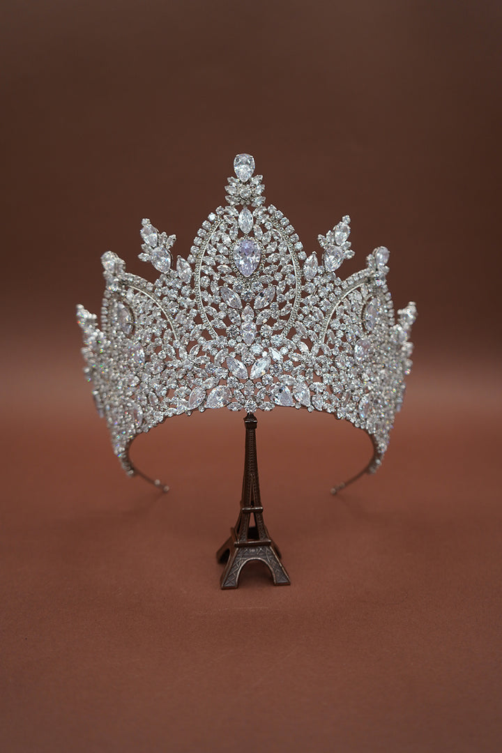Ellee Real Bride Adorned with BILQUIS MAJESTIC Swarovski Wedding Crown