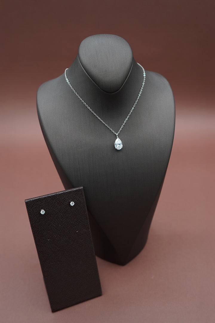 CASSIE Simulated Diamond Necklace Set