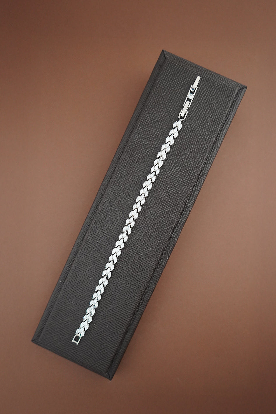 GLISTEN Simulated Diamond Bracelet - Sample Sale