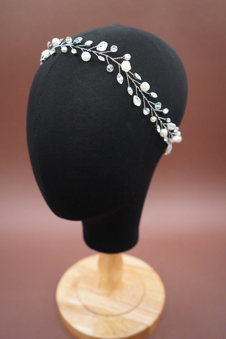 IVORY Swarovski & Pearl Hair Vine