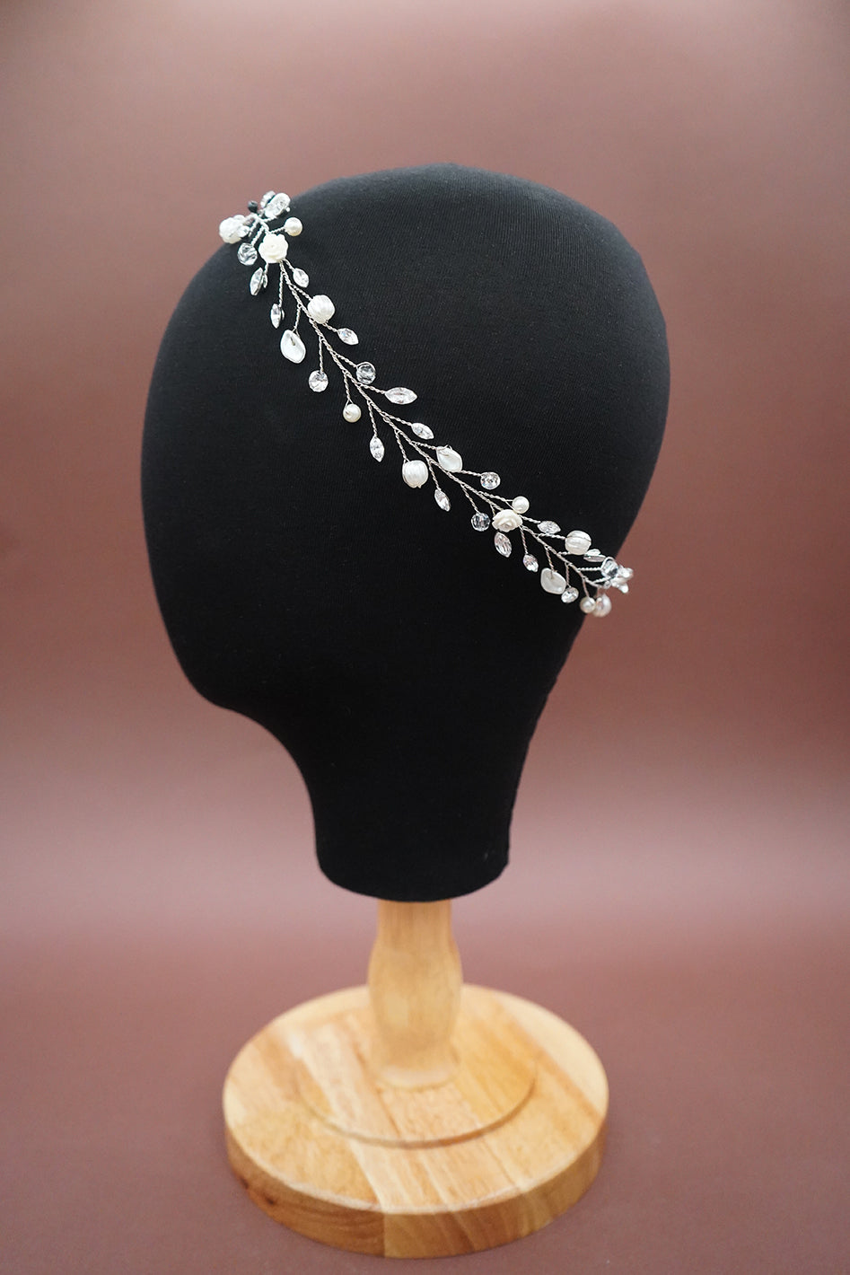 IVORY Swarovski & Pearl Hair Vine