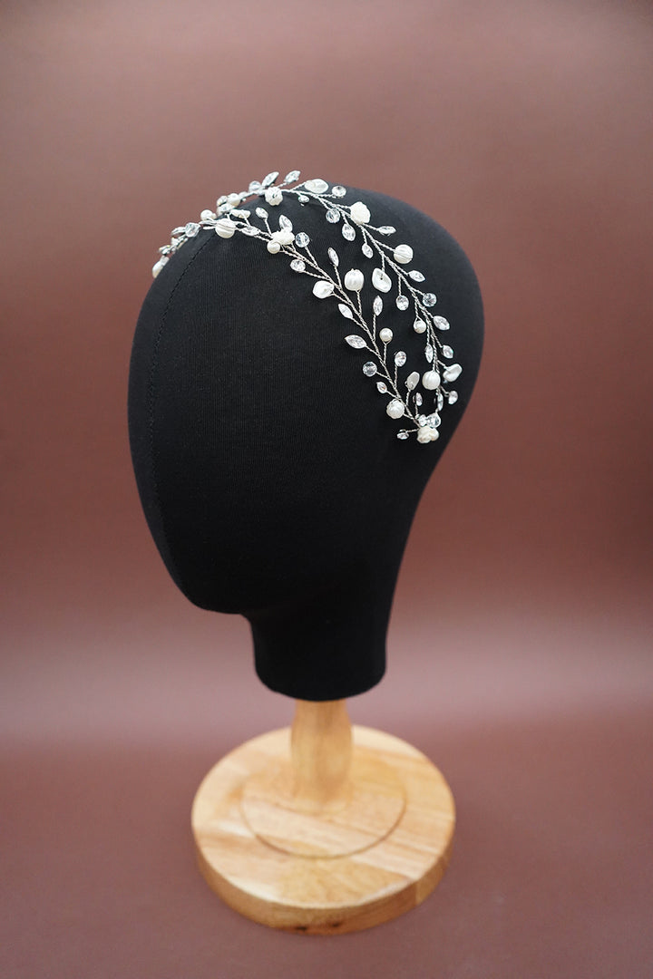 IVORY Swarovski & Pearl Hair Vine