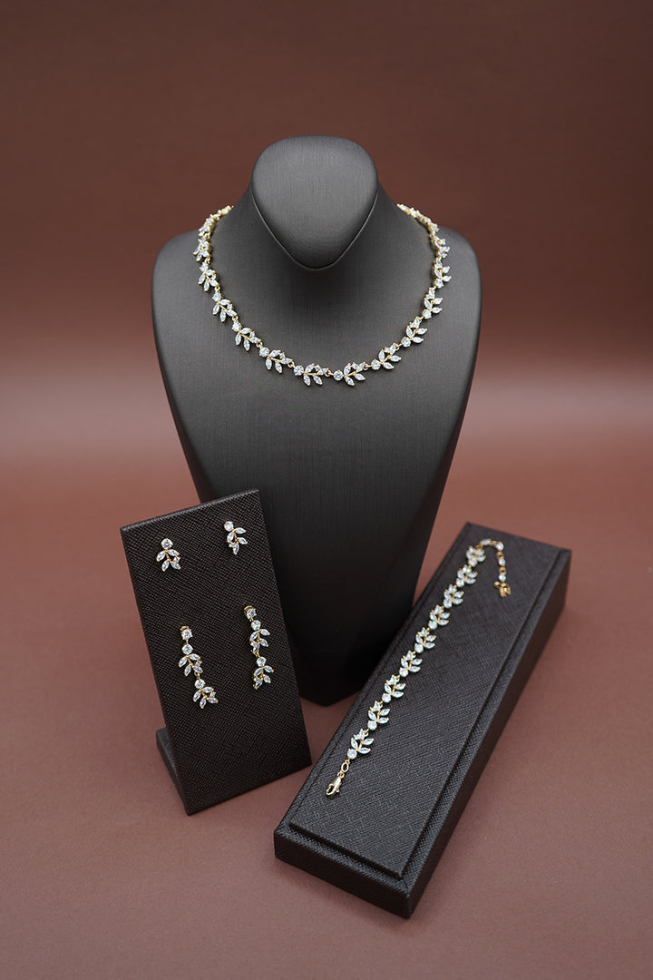 LEEN Simulated Diamond Jewelry Set