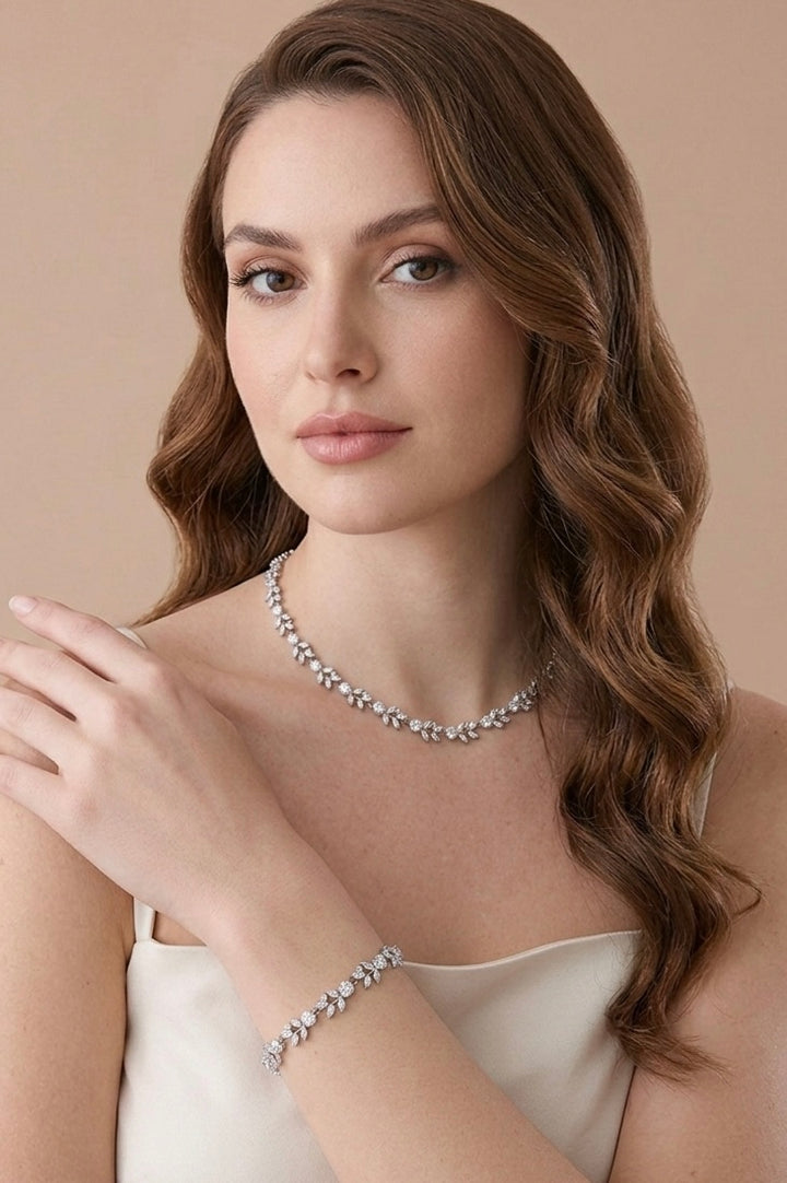 ANGEL LUXE Simulated Diamond Bracelet