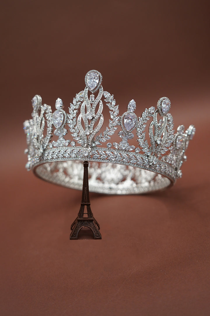 ROYALE Simulated Diamond Full Crown - SAMPLE SALE