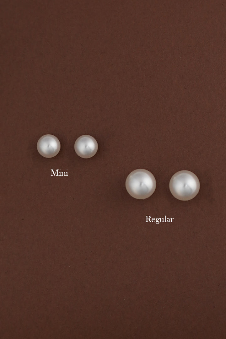 SKYE Pearl Stud Earrings