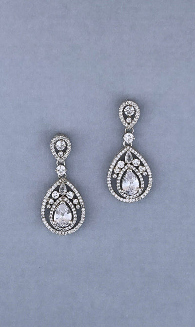 DOLLY Swarovski Crystals Stunning Earrings - SAMPLE SALE