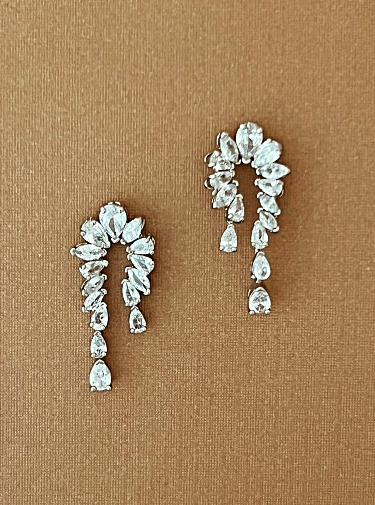 RAJWA Earrings with Swarovski Crystals