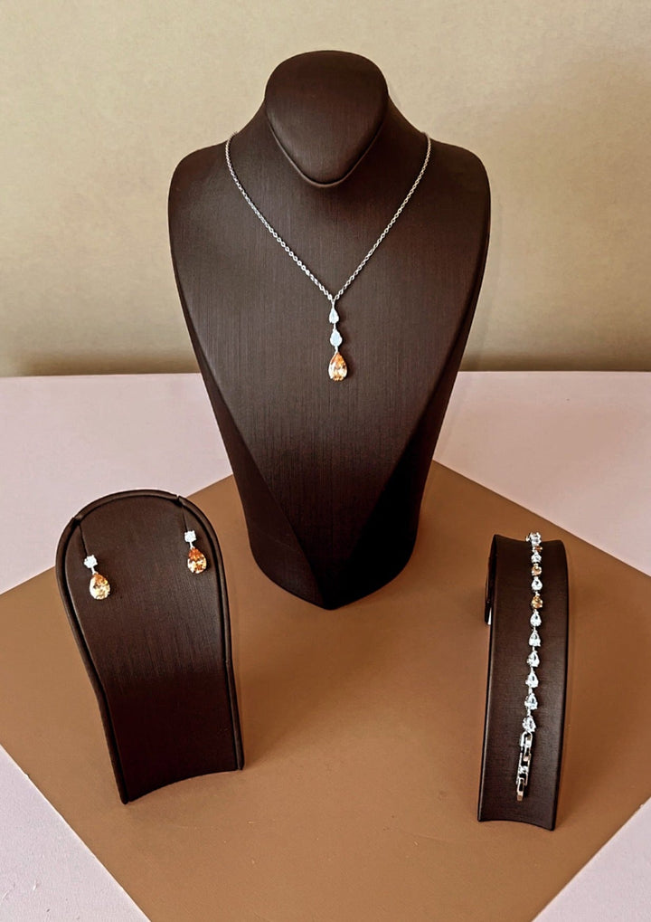 Buy DALA Gold Crystal Jewelry Set Jewelry Ellee Couture Boutique Canada