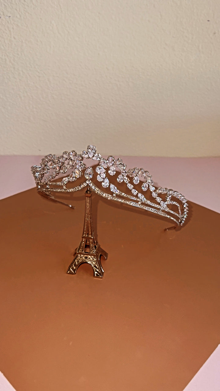 PRINCESS RAJWA Gorgeous Swarovski Crystals Tiara