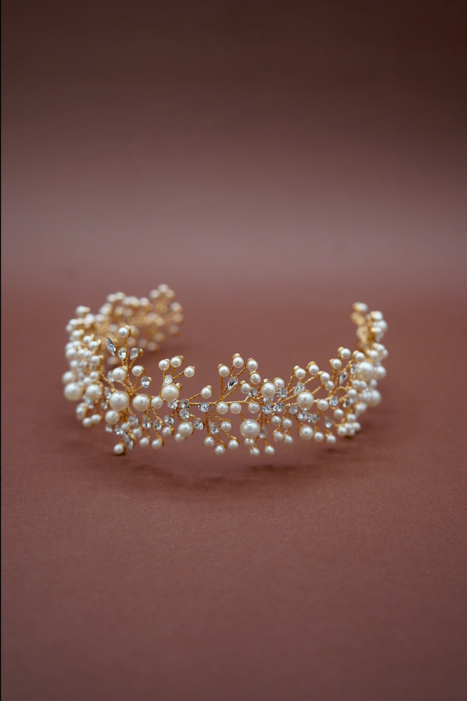 Ellee Bride Adorned with MARIT-PEARLS Swarovski Headpiece