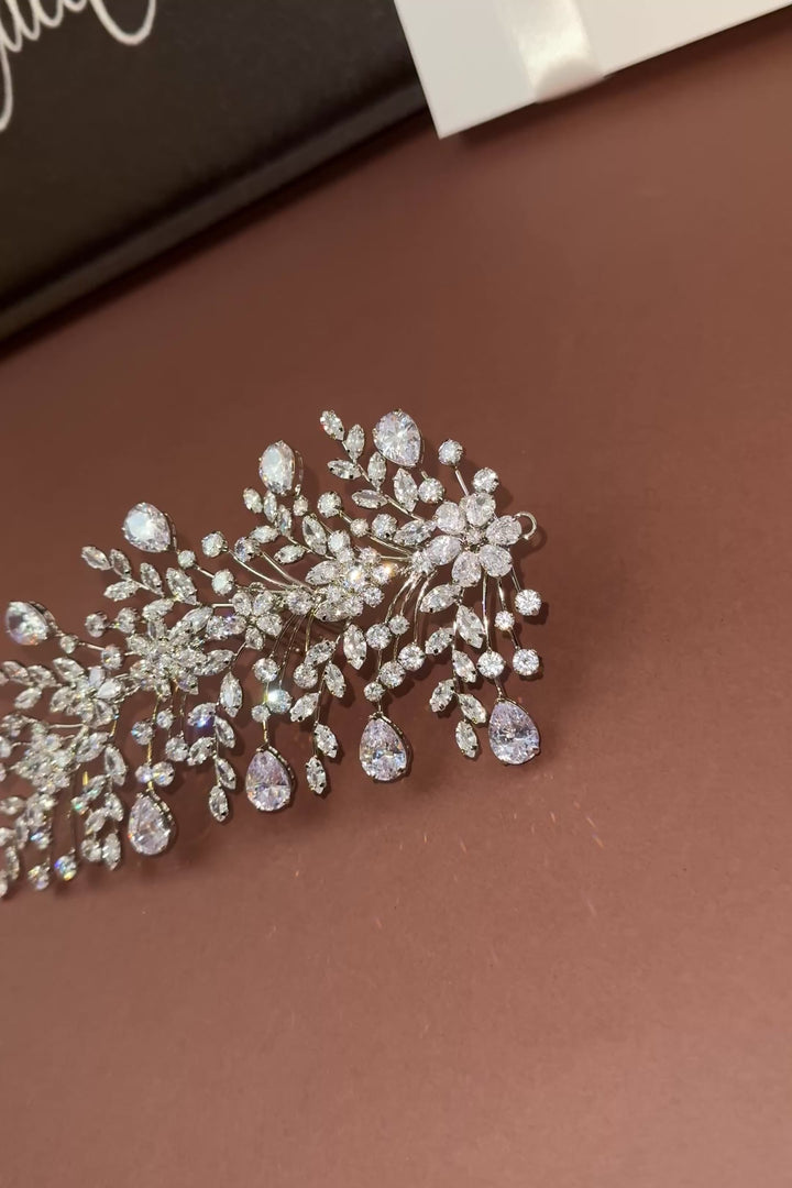 Ellee Bride Adorned with AMOUR Simulated Diamond Gorgeous Hair Comb