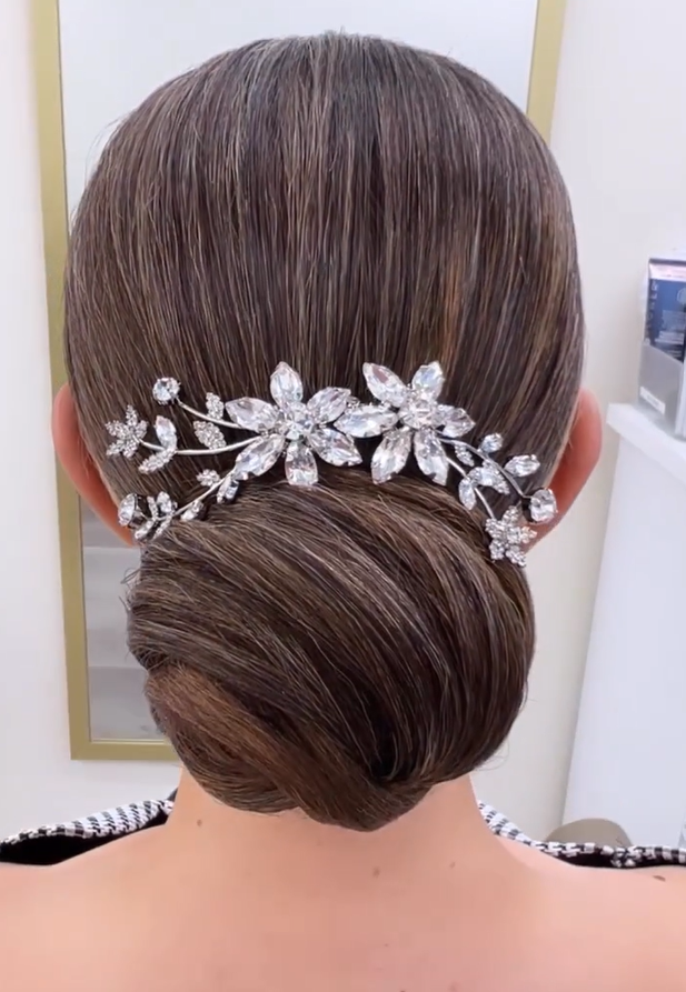 Ellee Real Bride adorned with VERA Swarovski Hair Comb