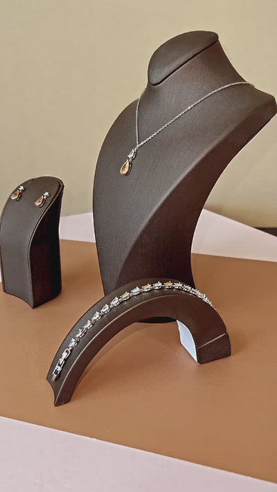 LILIT- Gold Crystal Swarovski Jewelry Set with Necklace, Bracelet, Drop Earrings