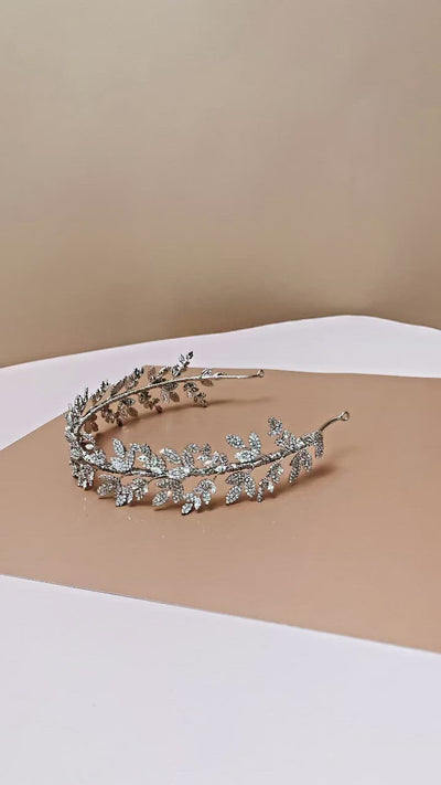 NICCI Luxurious Swarovski Bridal Headpiece