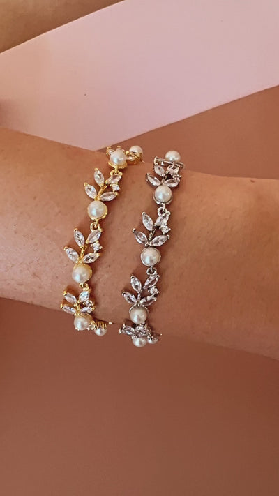ANGEL LUX Swarovski and Pearls Bracelet