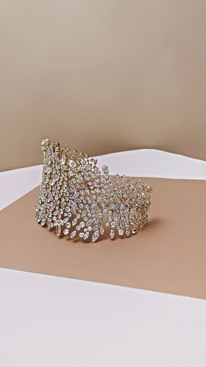 BLISSE Luxurious Swarovski Bridal Headpiece, Headband
