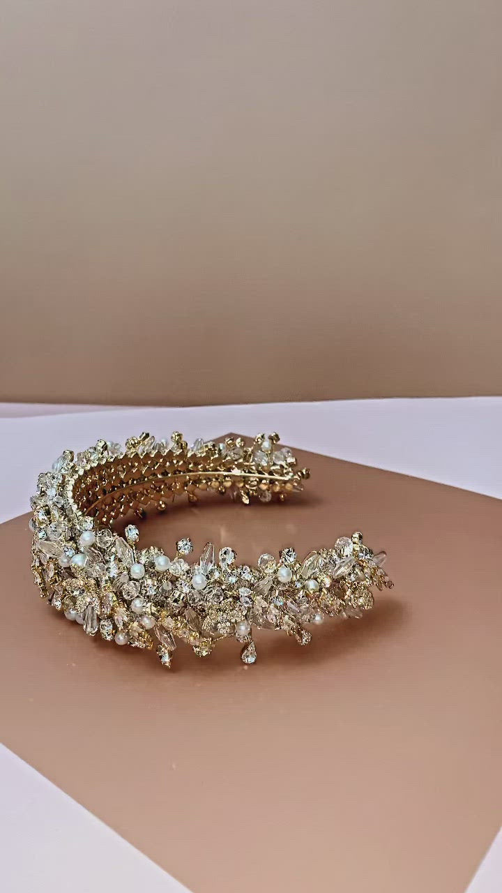PHILIPPA Bridal Headpiece with Pearls