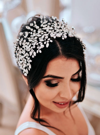 Hair style Wedding Headpiece on top