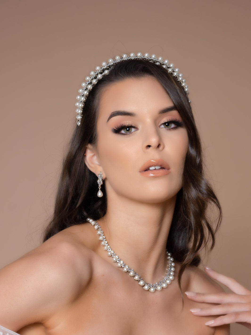 DARA Swarovski and Pearls Stunning Bridal Headband