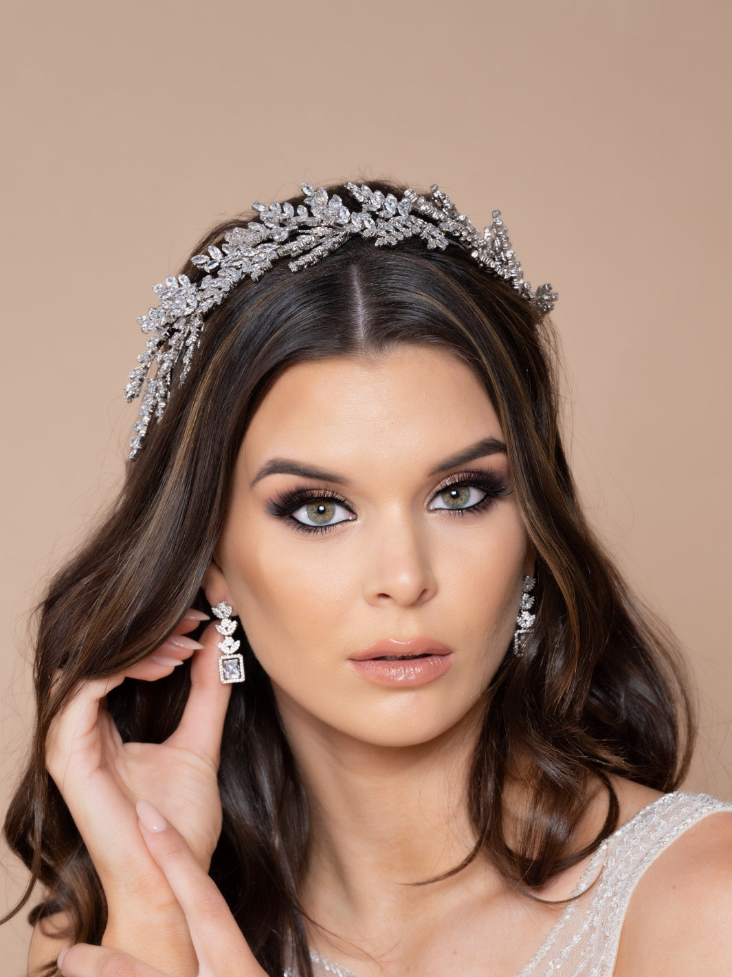 NORABEL Swarovski Stunning Bridal Headpiece