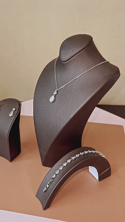 LILIT Swarovski Jewelry Set with Necklace, Bracelet, Drop Earrings
