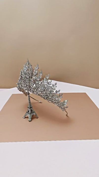 ALEXIA Leaf Swarovski 3-D Luxurious Bridal Tiara