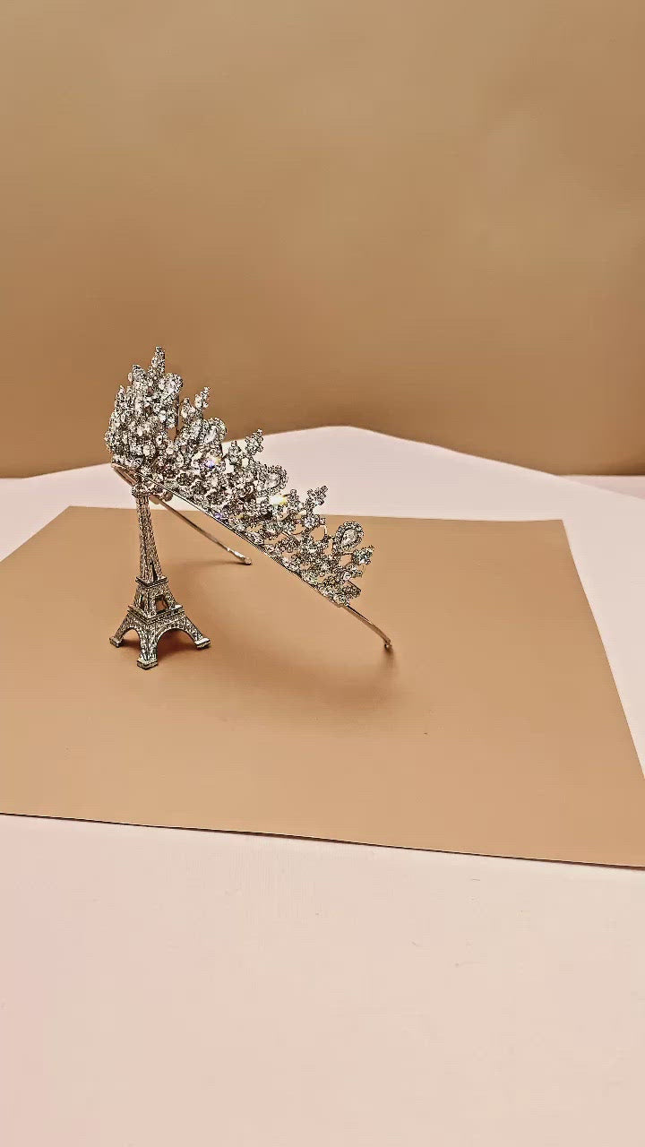 GEMNA Swarovski 3-D Bridal Tiara