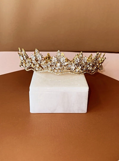 AMAL Luxurious 3-D Bridal Crown, Stunning Royal Wedding Crown