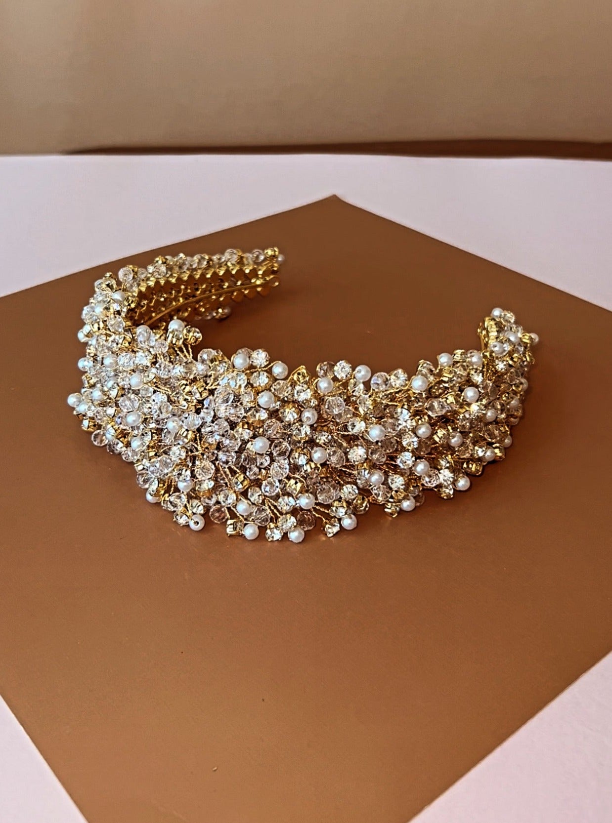 BALILTI Swarovski Crystals Bridal Pearl Headband