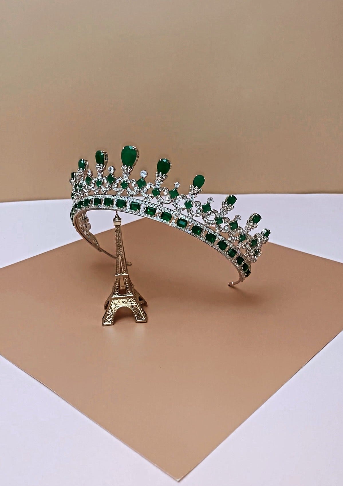 MAJESTIC EMERALD Green Swarovski Most Luxurious Royal Crown