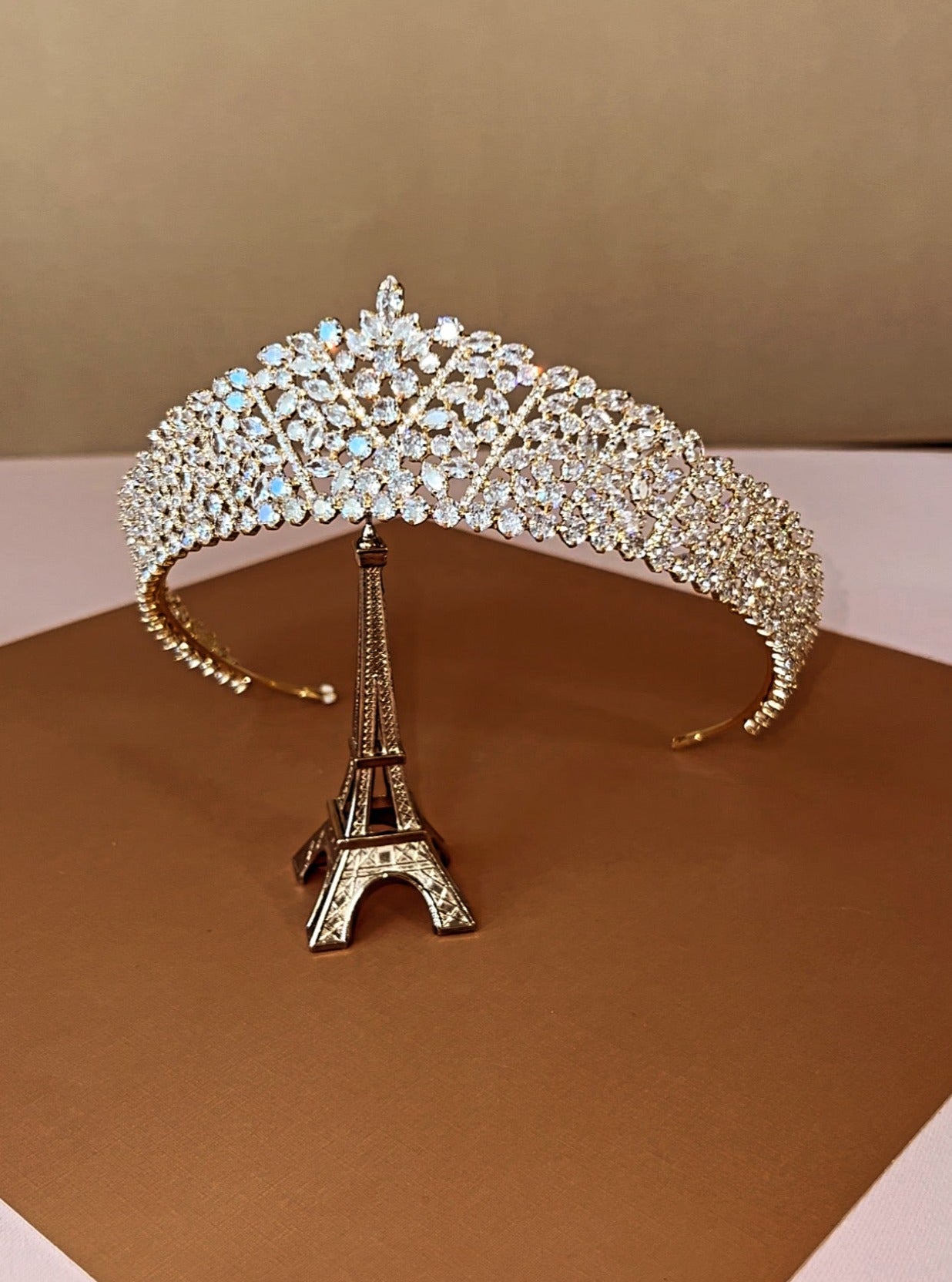 ADRIANNA Stunning Swarovski Crown