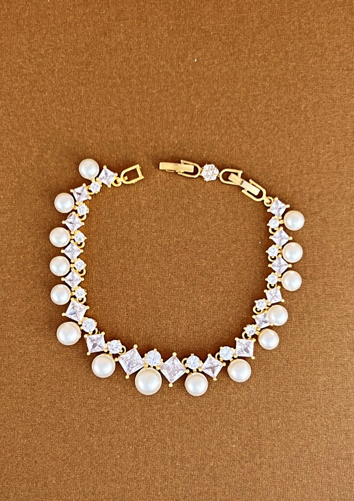 DARA Swarovski and Pearls Bracelet